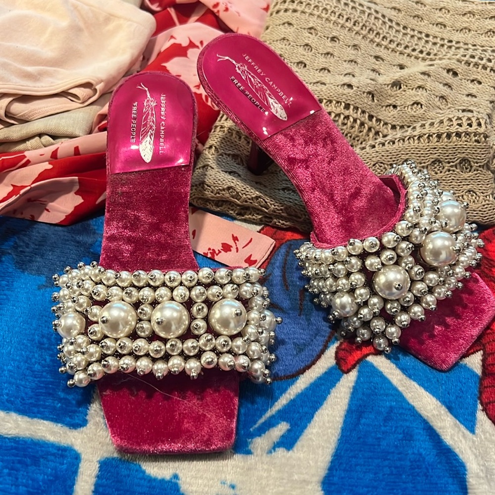 Free People heles